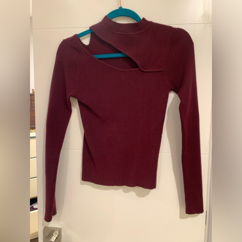 Lucy Paris slash mock neck burgundy sweater size S